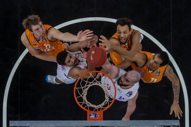 年来在赛事 年来在赛事