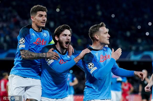 总纪律委员 总纪律委员