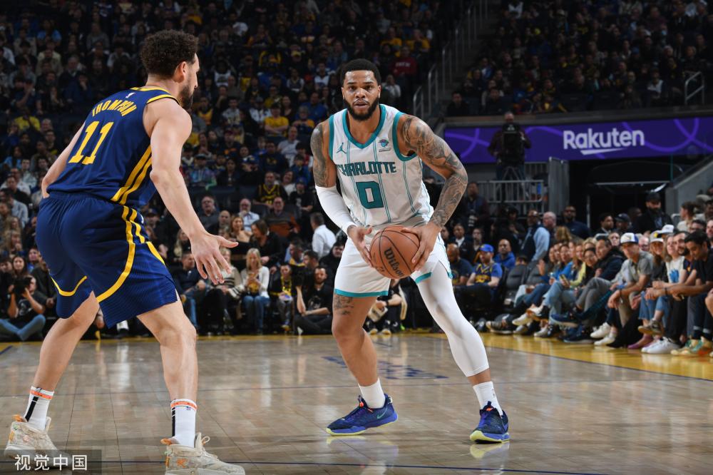 球圈子不懈 球圈子不懈